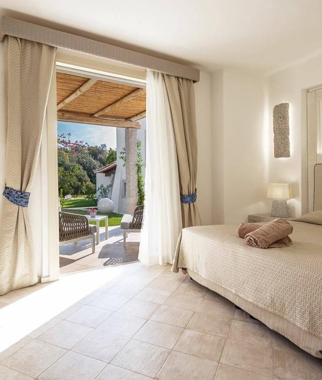 PARALUMI HOTEL CORTE BIANCA - SARDEGNA