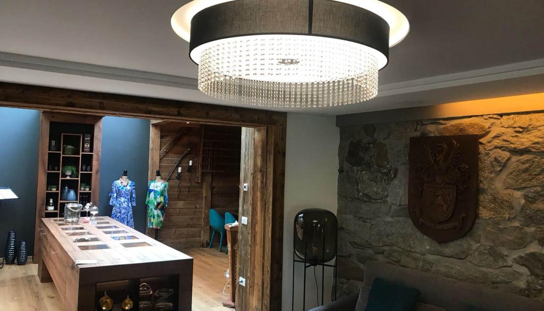 PLAFONIERE CILINDRICHE CON PENDENTI CRISTALLO